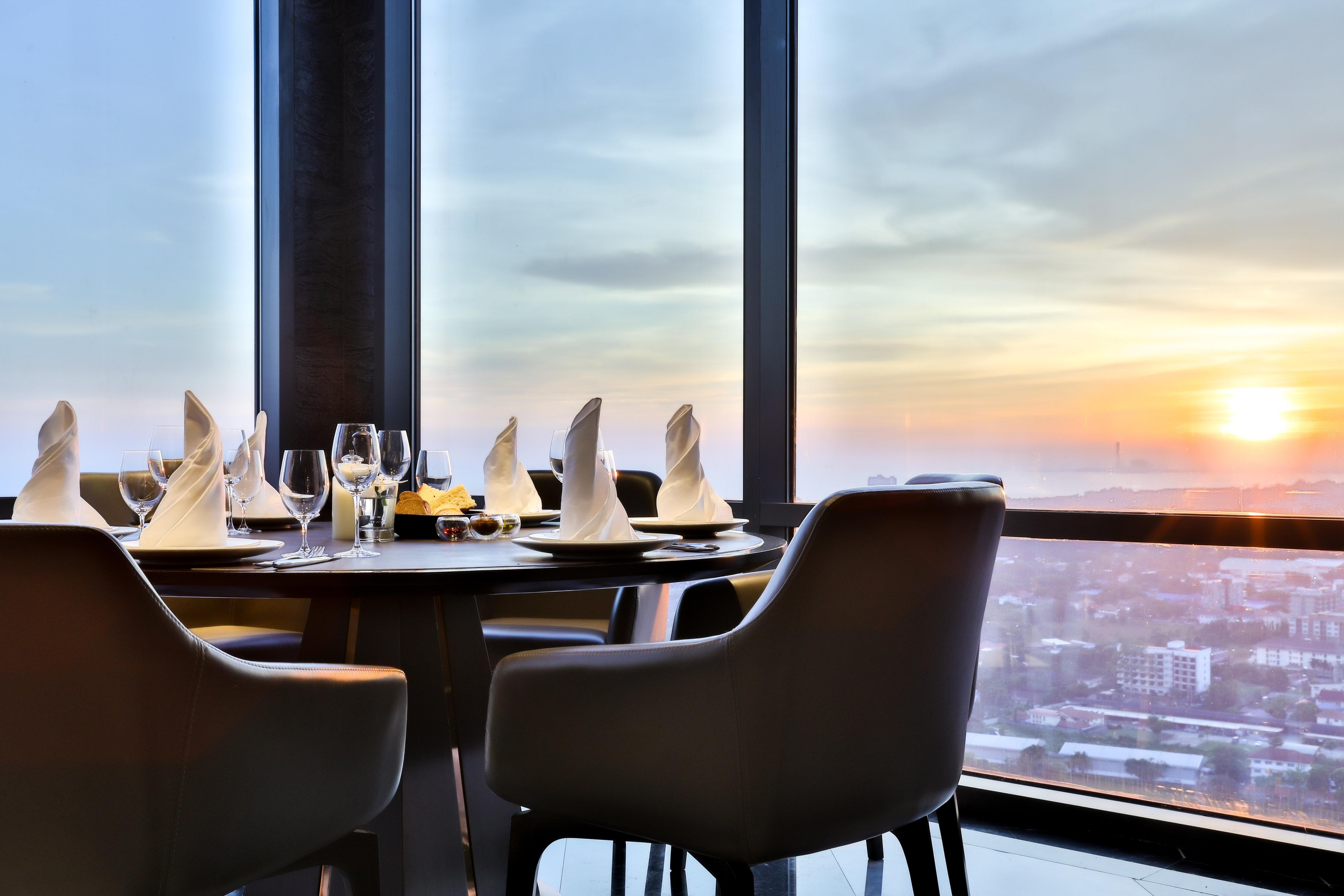 Holiday Inn & Suites Rayong City Centre By Ihg Dış mekan fotoğraf