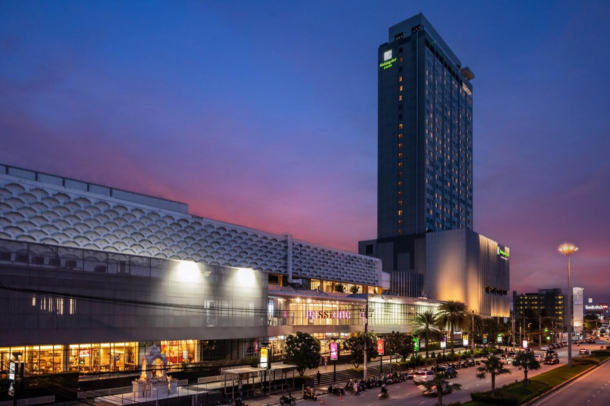 Holiday Inn & Suites Rayong City Centre By Ihg Dış mekan fotoğraf