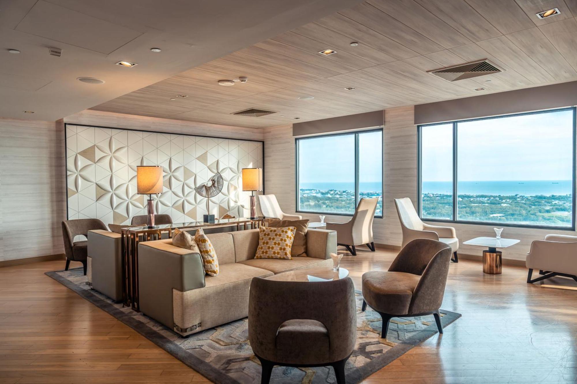 Holiday Inn & Suites Rayong City Centre By Ihg Dış mekan fotoğraf