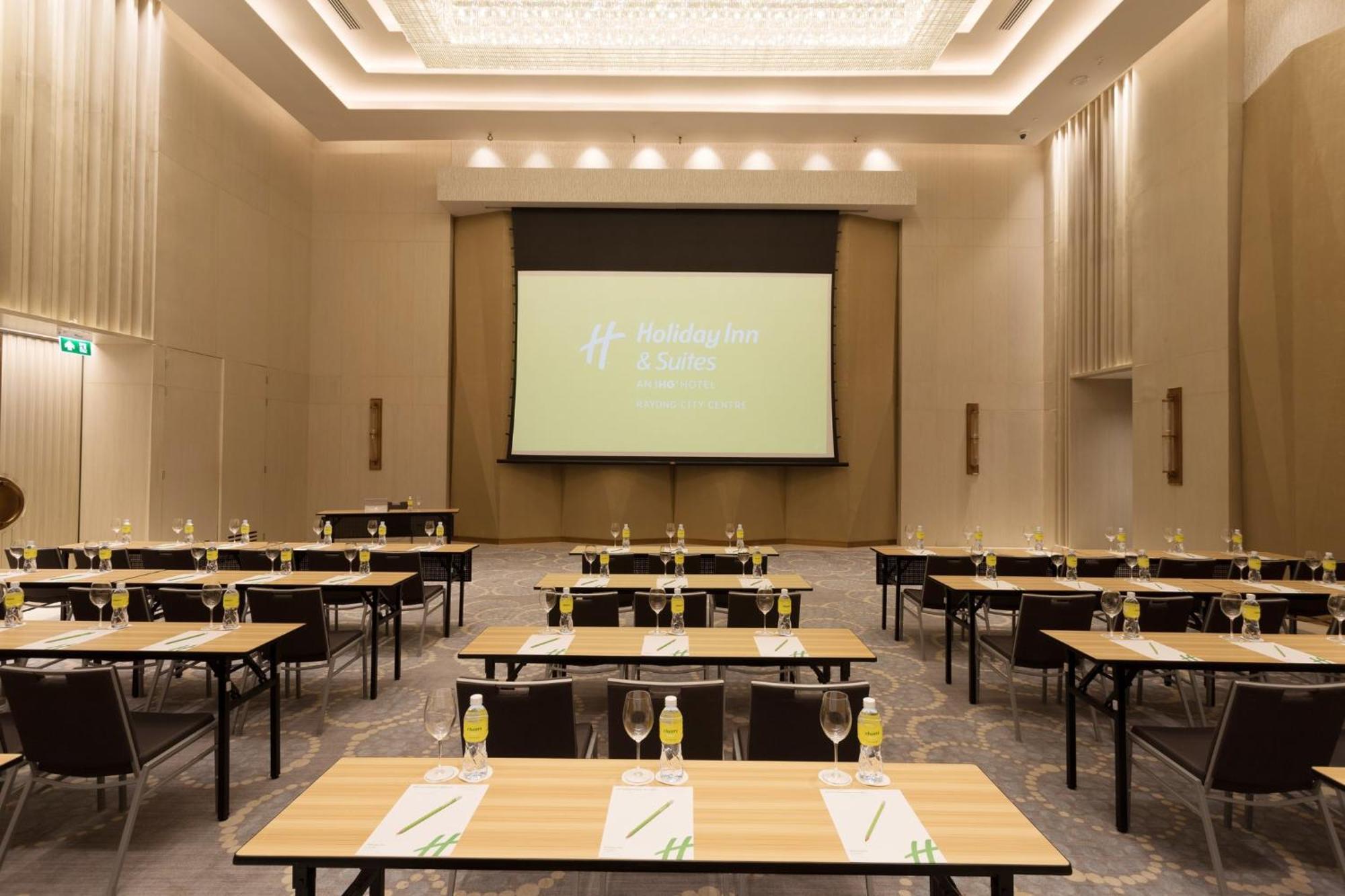 Holiday Inn & Suites Rayong City Centre By Ihg Dış mekan fotoğraf