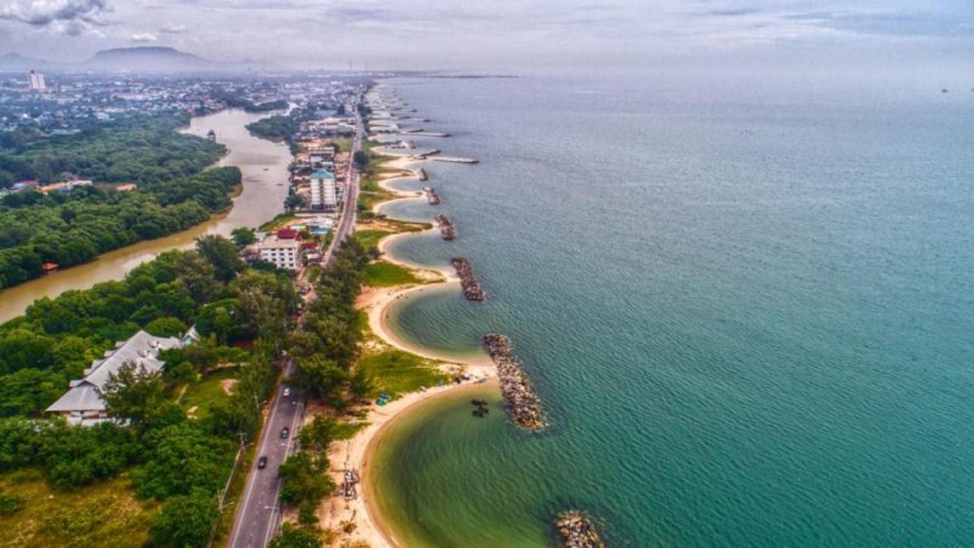 Holiday Inn & Suites Rayong City Centre By Ihg Dış mekan fotoğraf