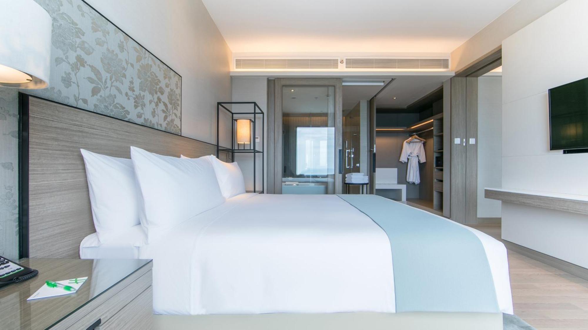 Holiday Inn & Suites Rayong City Centre By Ihg Dış mekan fotoğraf