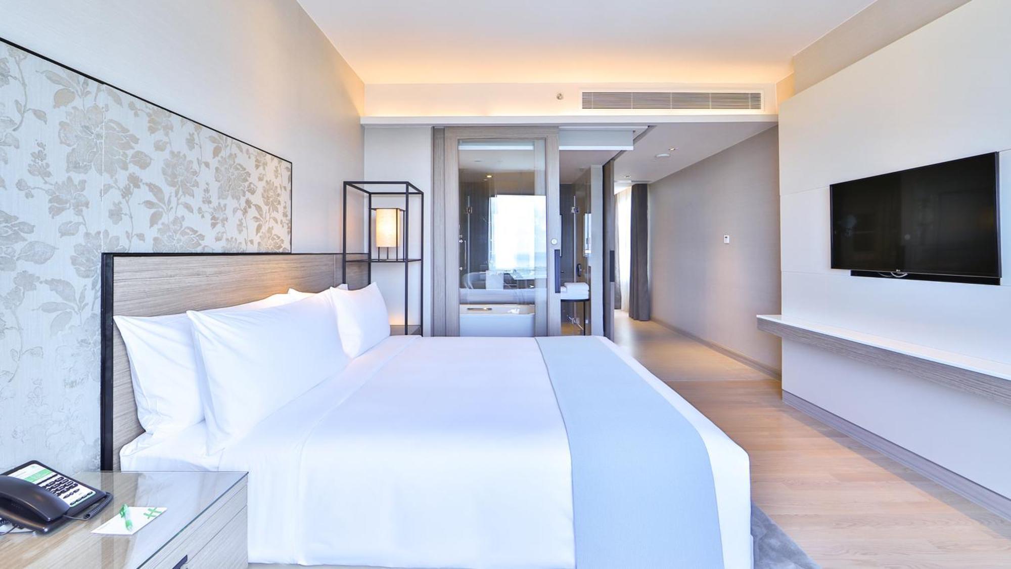Holiday Inn & Suites Rayong City Centre By Ihg Dış mekan fotoğraf
